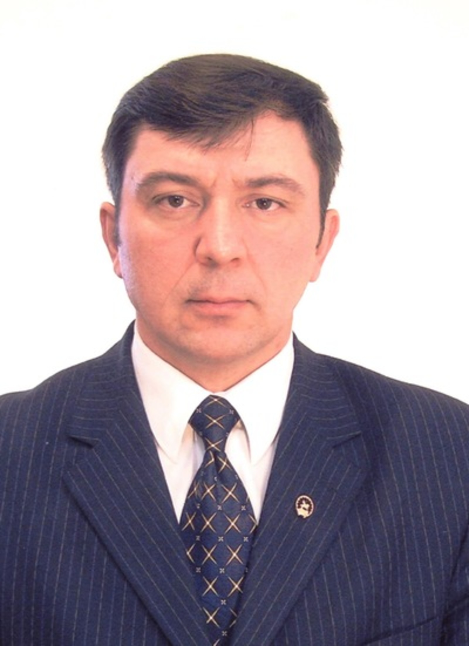 Глава Аургазинского района Зуфар Идрисов заболел коронавирусом.