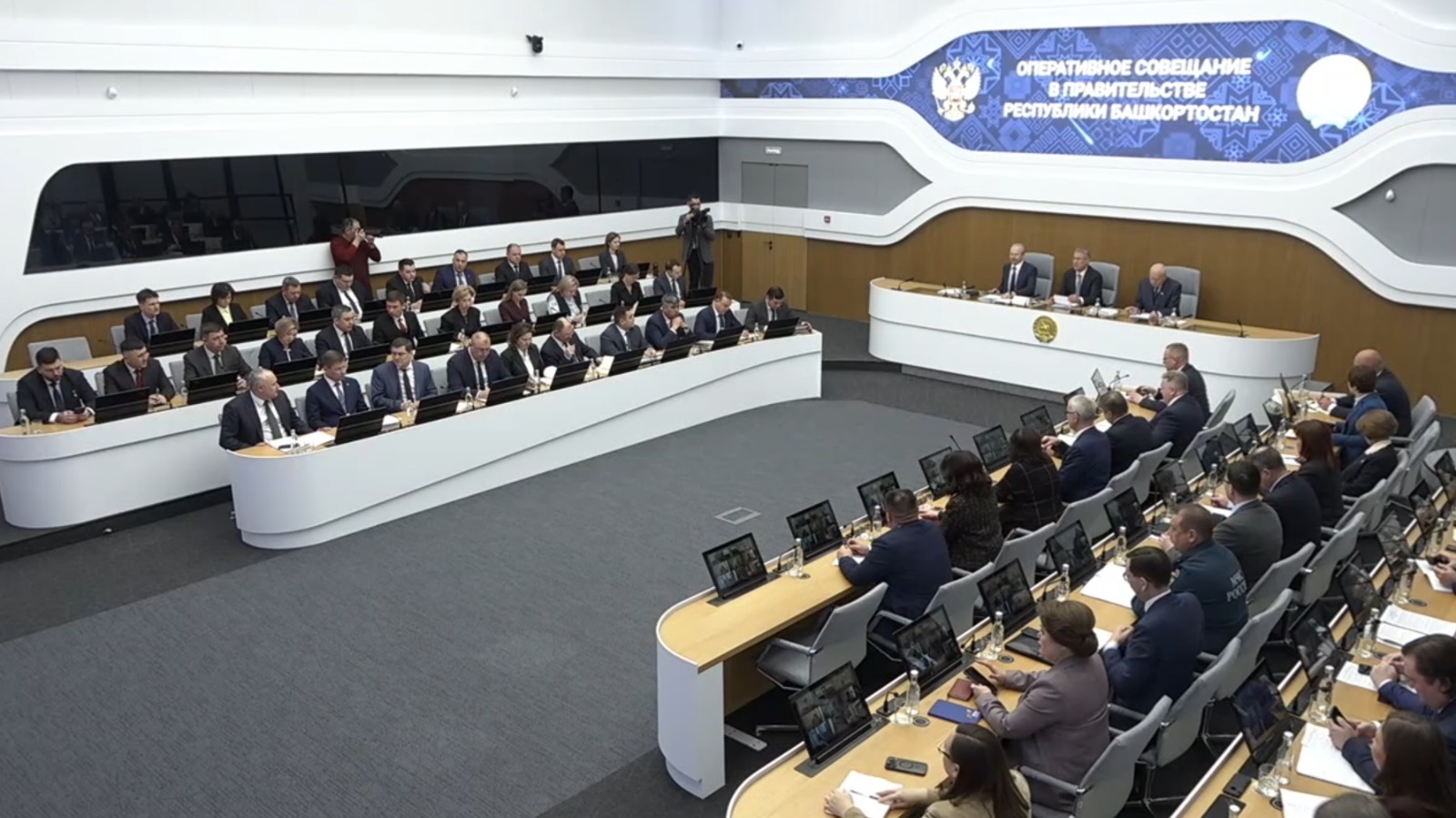 Глава Башкирии поблагодарил жителей за помощь СВО