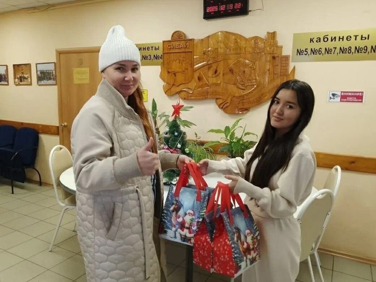 В Башкирии новогодние подарки получат почти 20 тысяч детей из многодетных семей