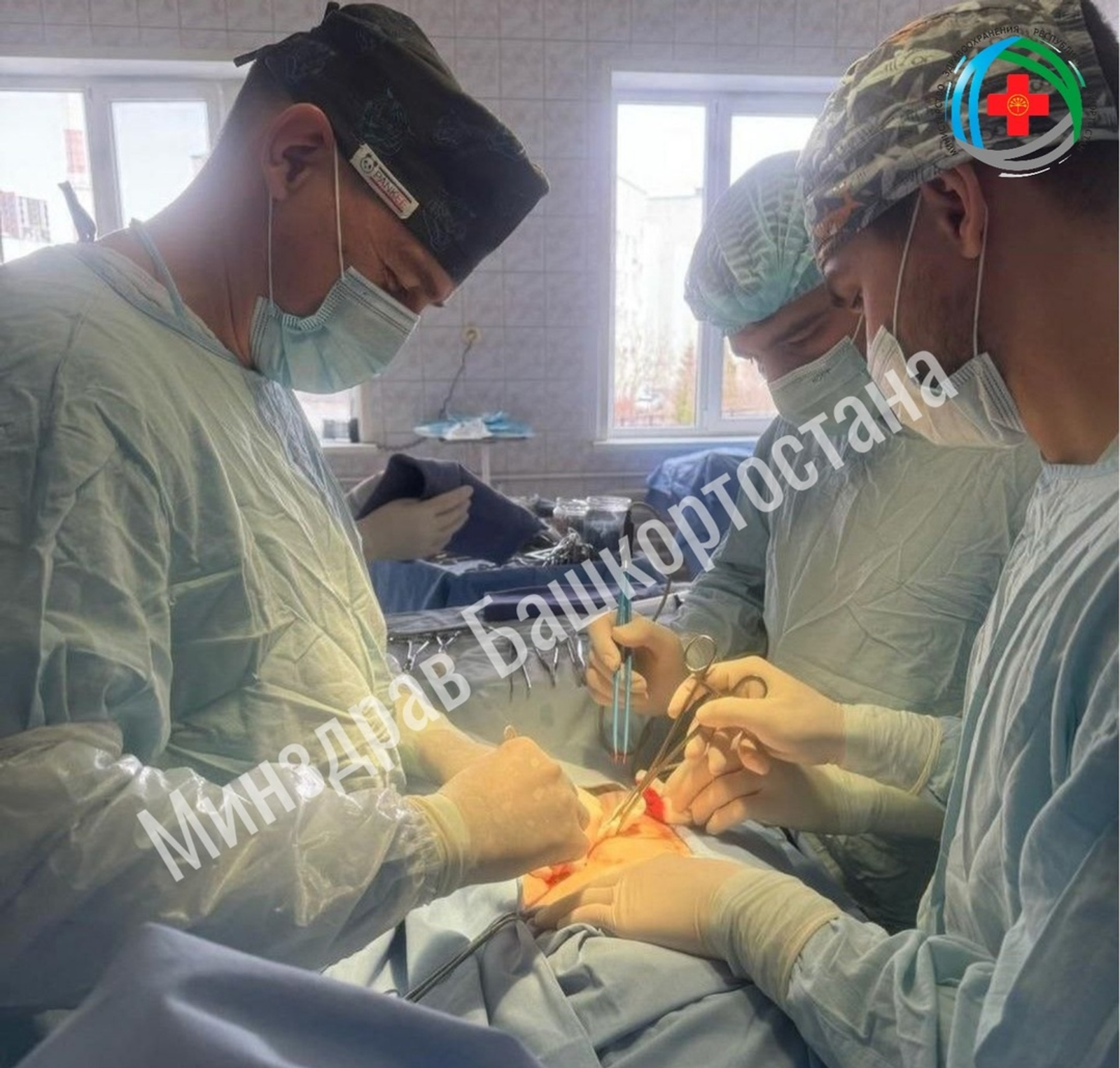 Врачи Башкирии удалили гигантскую опухоль у женщины