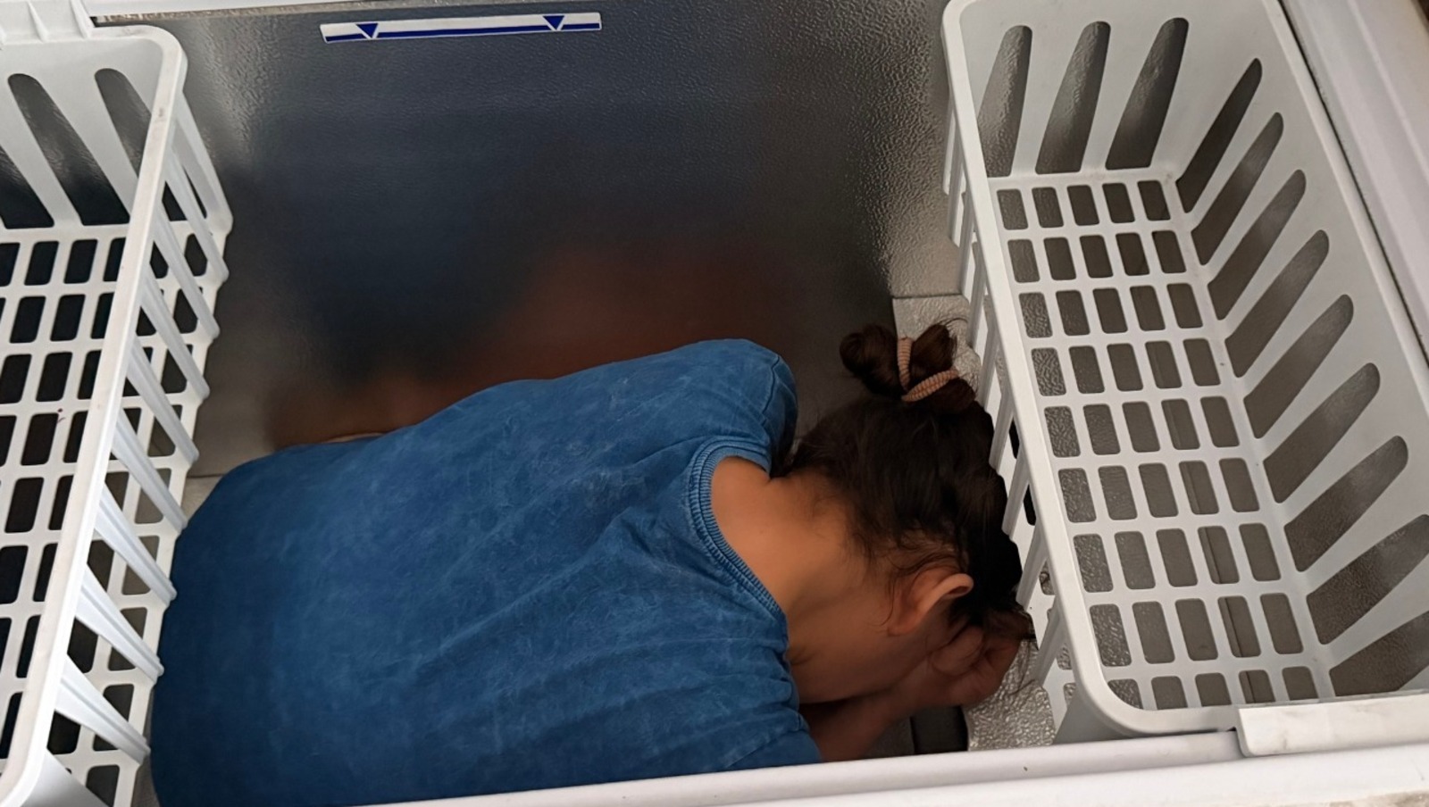 В Башкирии мать, задолжавшая алименты, пряталась от приставов в морозильнике