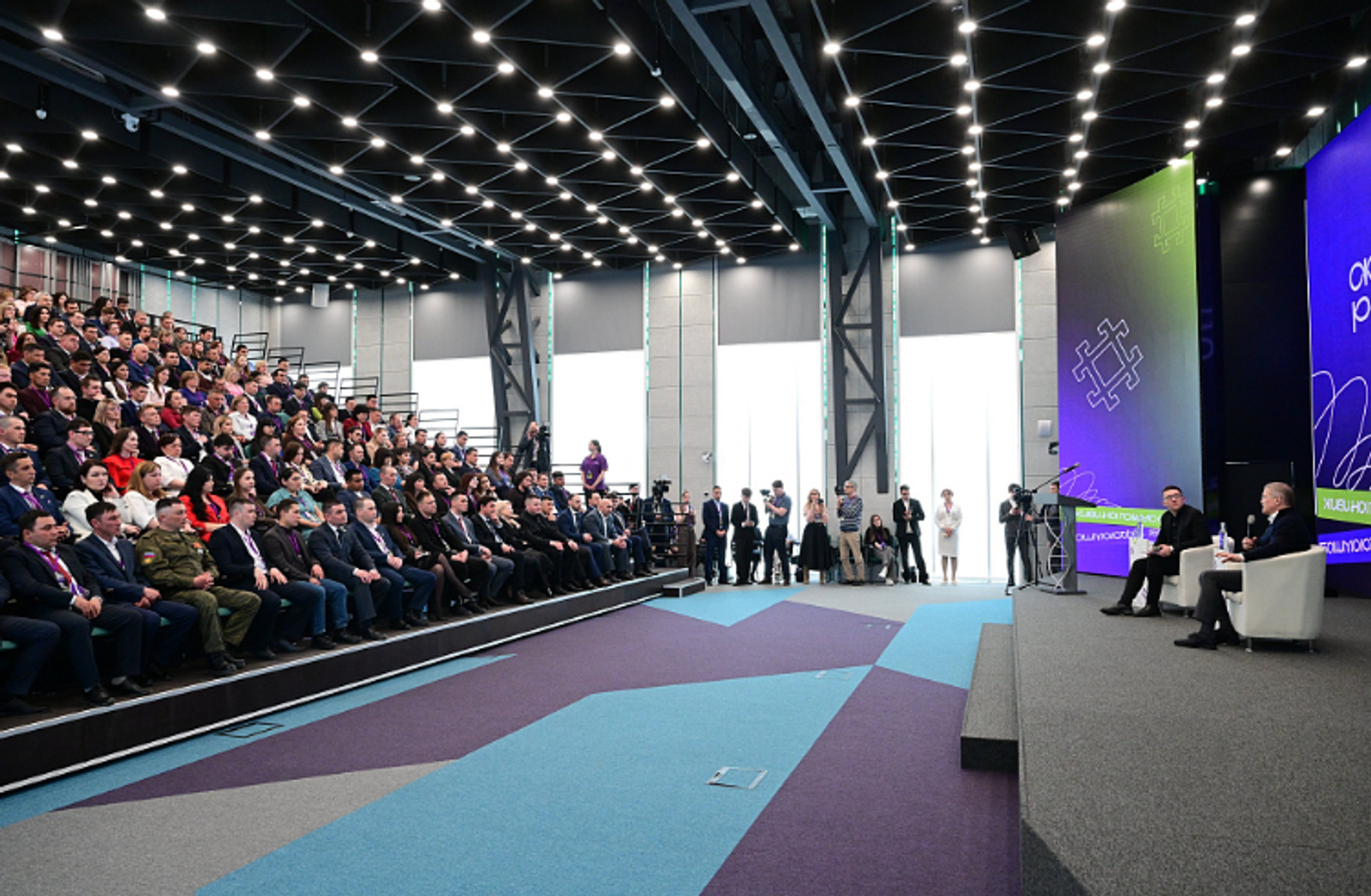 Радий Хабиров принял участие в Форуме молодых депутатов Башкирии