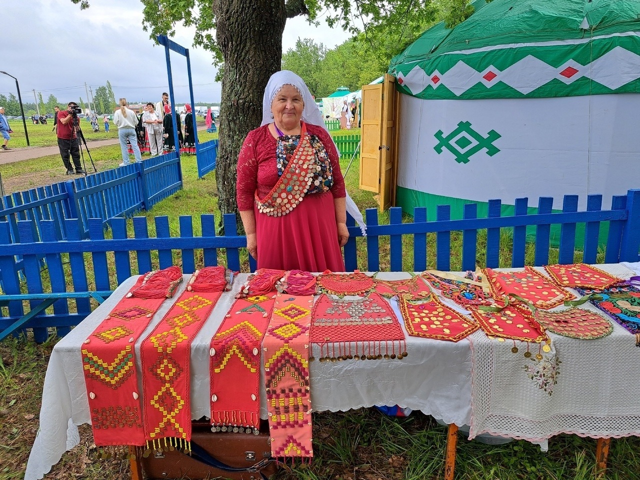 Башкирская мастерица из Аургазов ждет своих дочерей с СВО