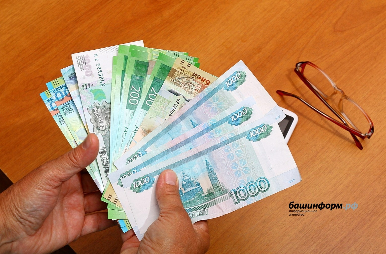 В Башкирии 65 тысяч пенсионеров получают доплату за воспитание детей