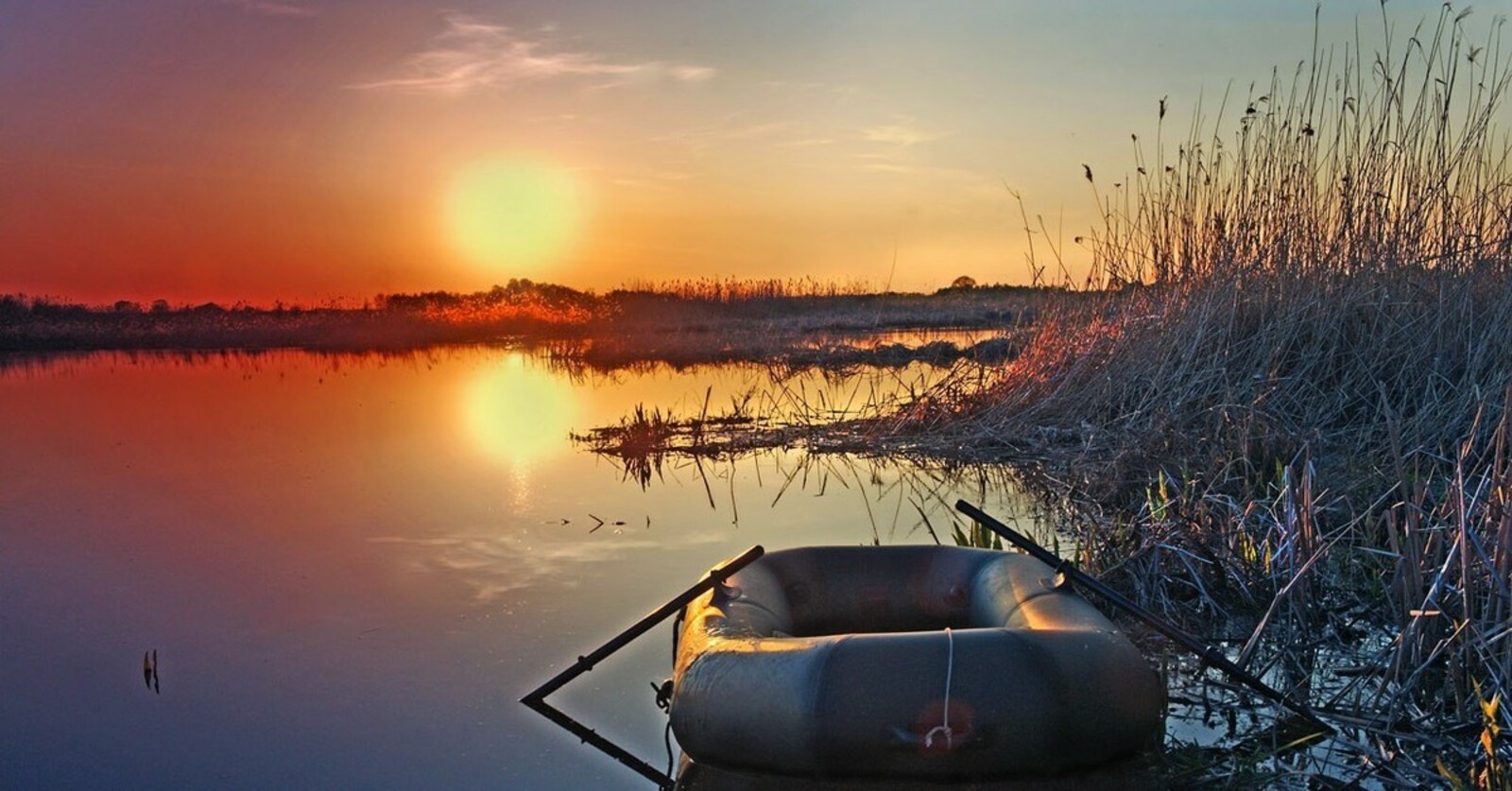 В Башкирии разыскивают рыбака, уплывшего по реке на резиновой лодке