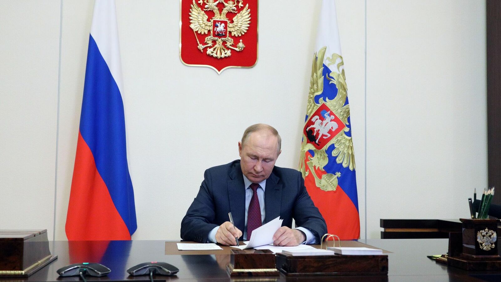 Владимир Путин подписал закон о предельном возрасте военнослужащих в запасе