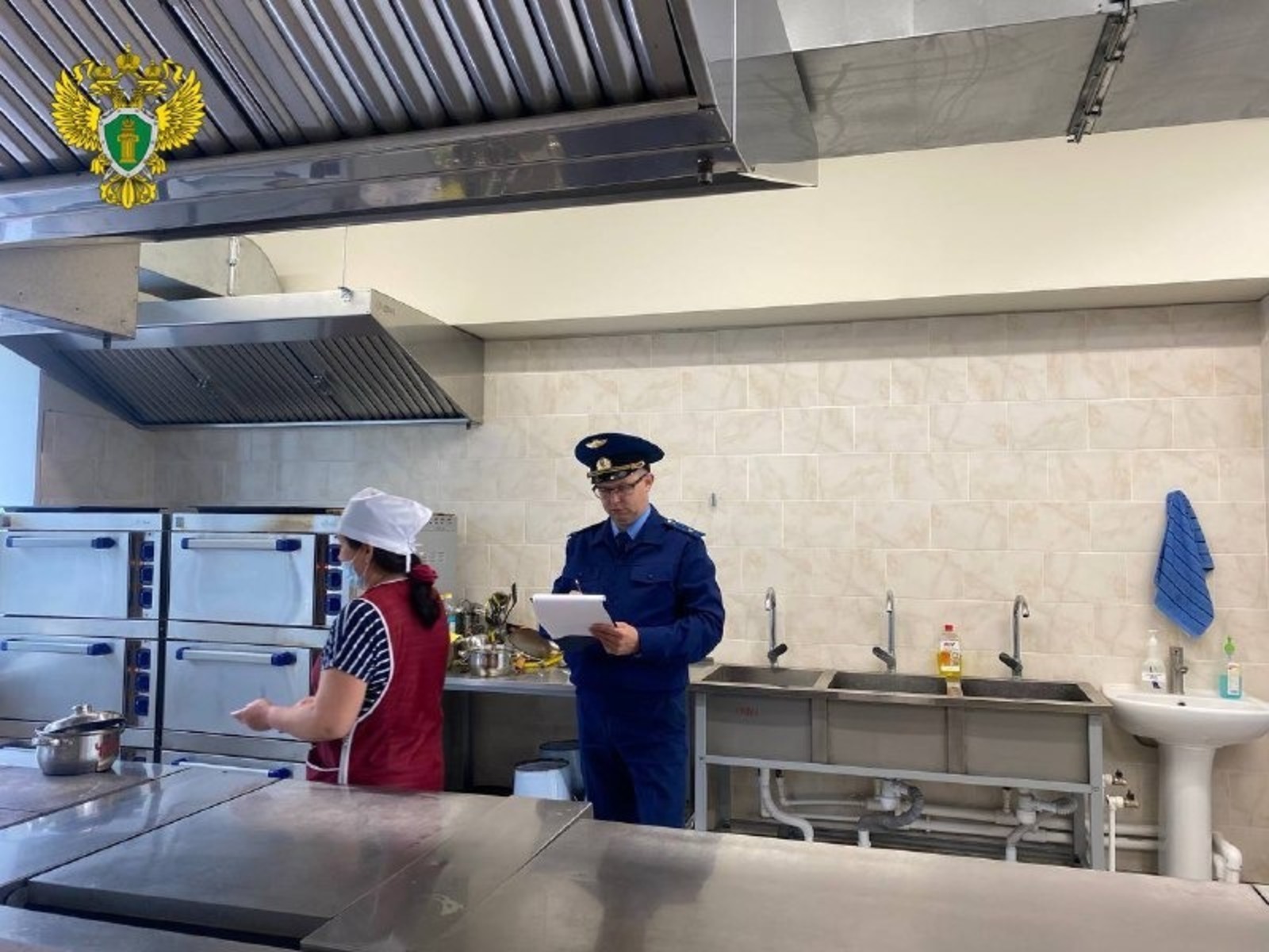 В Башкирии следят за ситуацией с отравлением детей в лагере