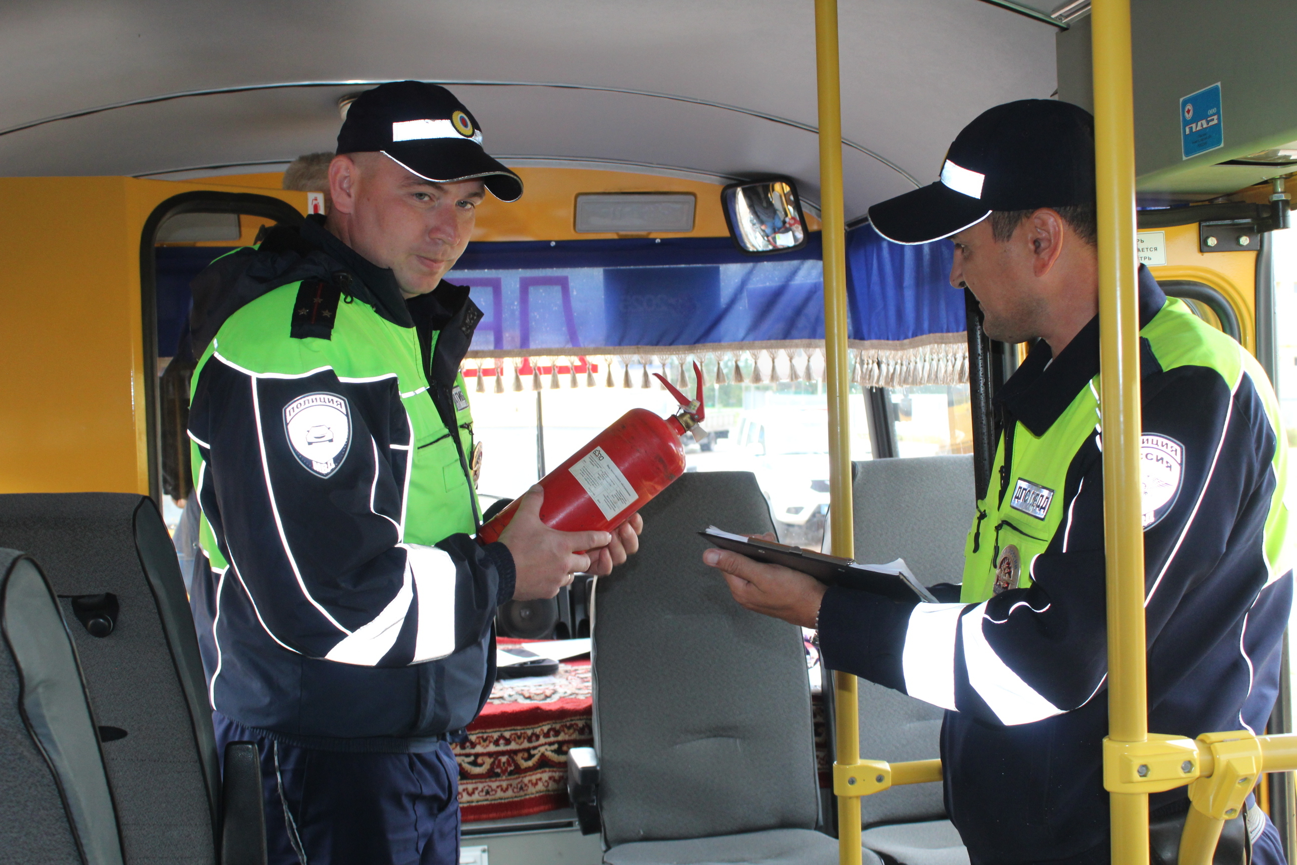 В Аургазинском районе Башкирии провели техосмотр школьных автобусов