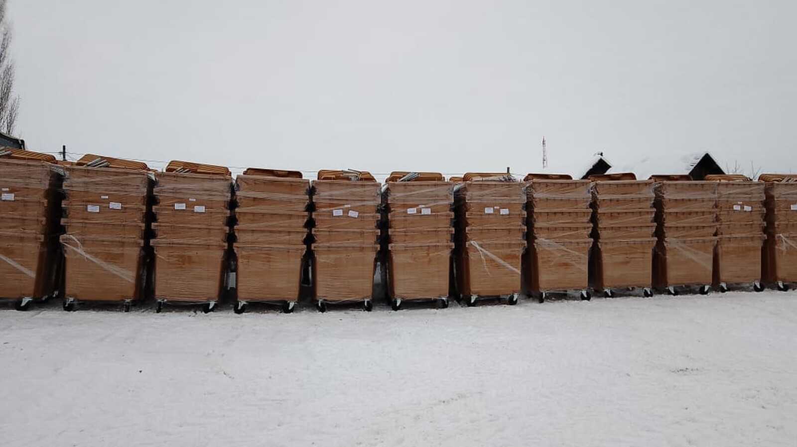 Аургазинский район получил  100 бежевых  контейнеров для раздельного сбора мусора