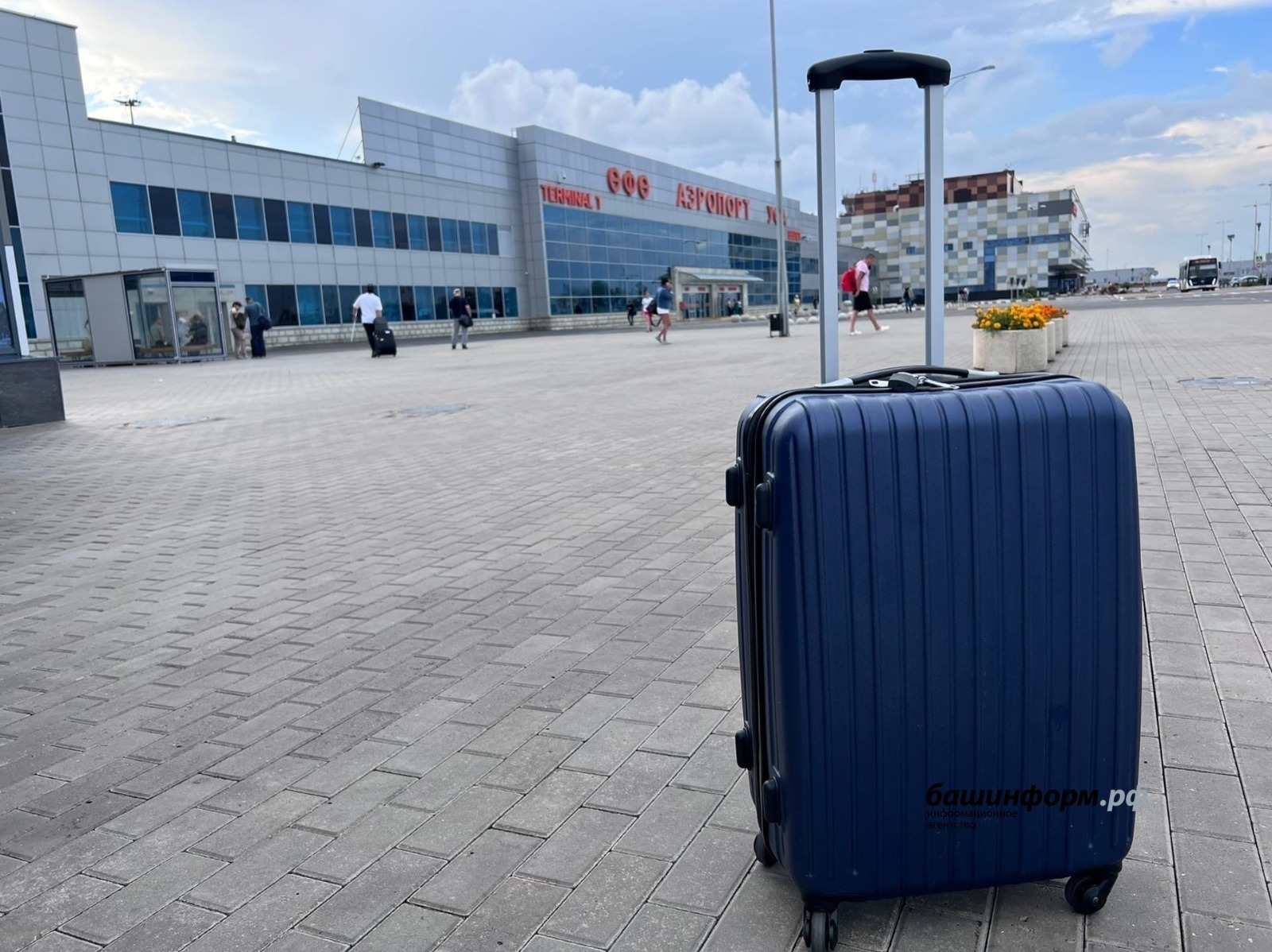 В аэропорту города Алматы застряли уфимские туристы