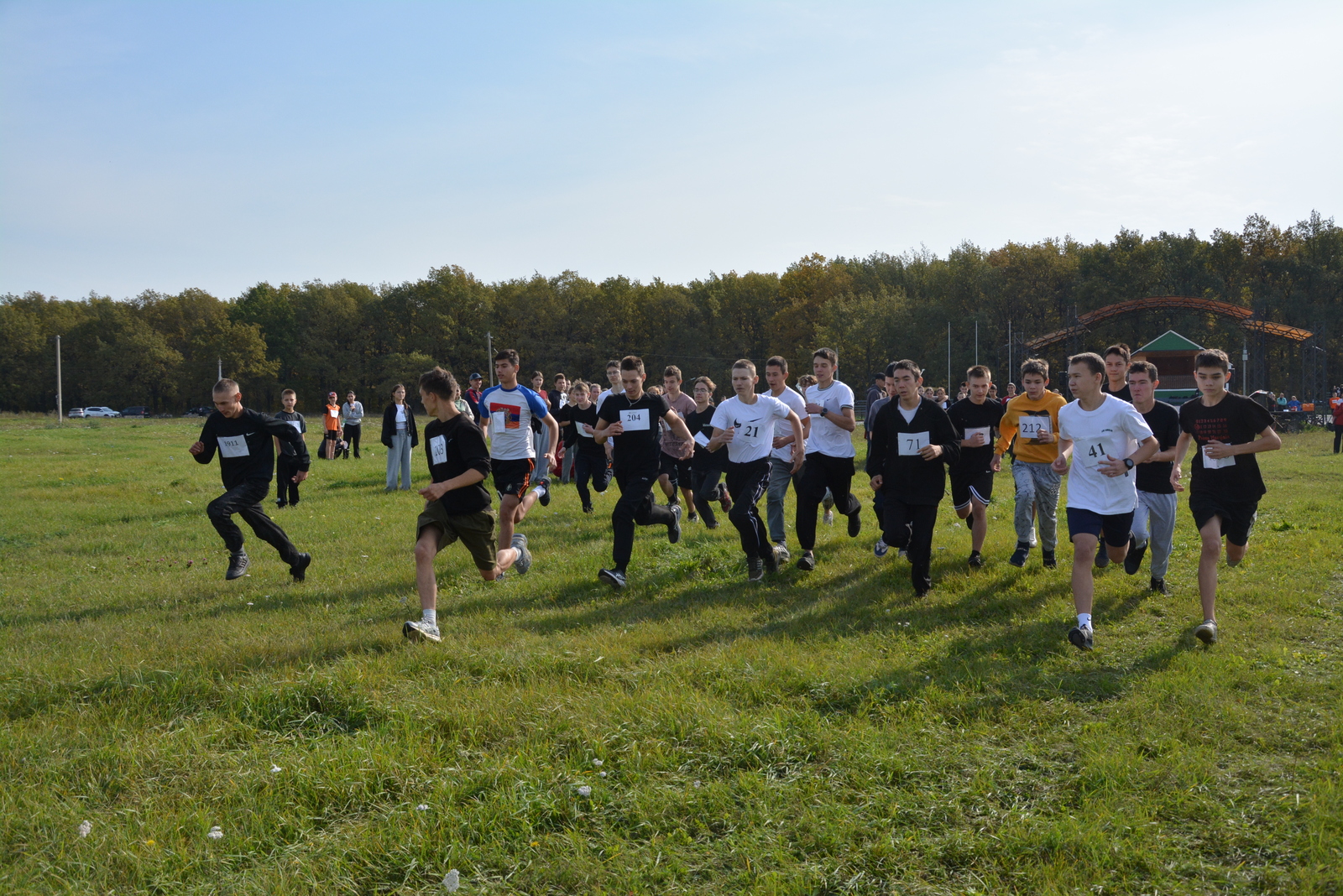 «Кросс нации» собрал сотни любителей спорта в Толбазах